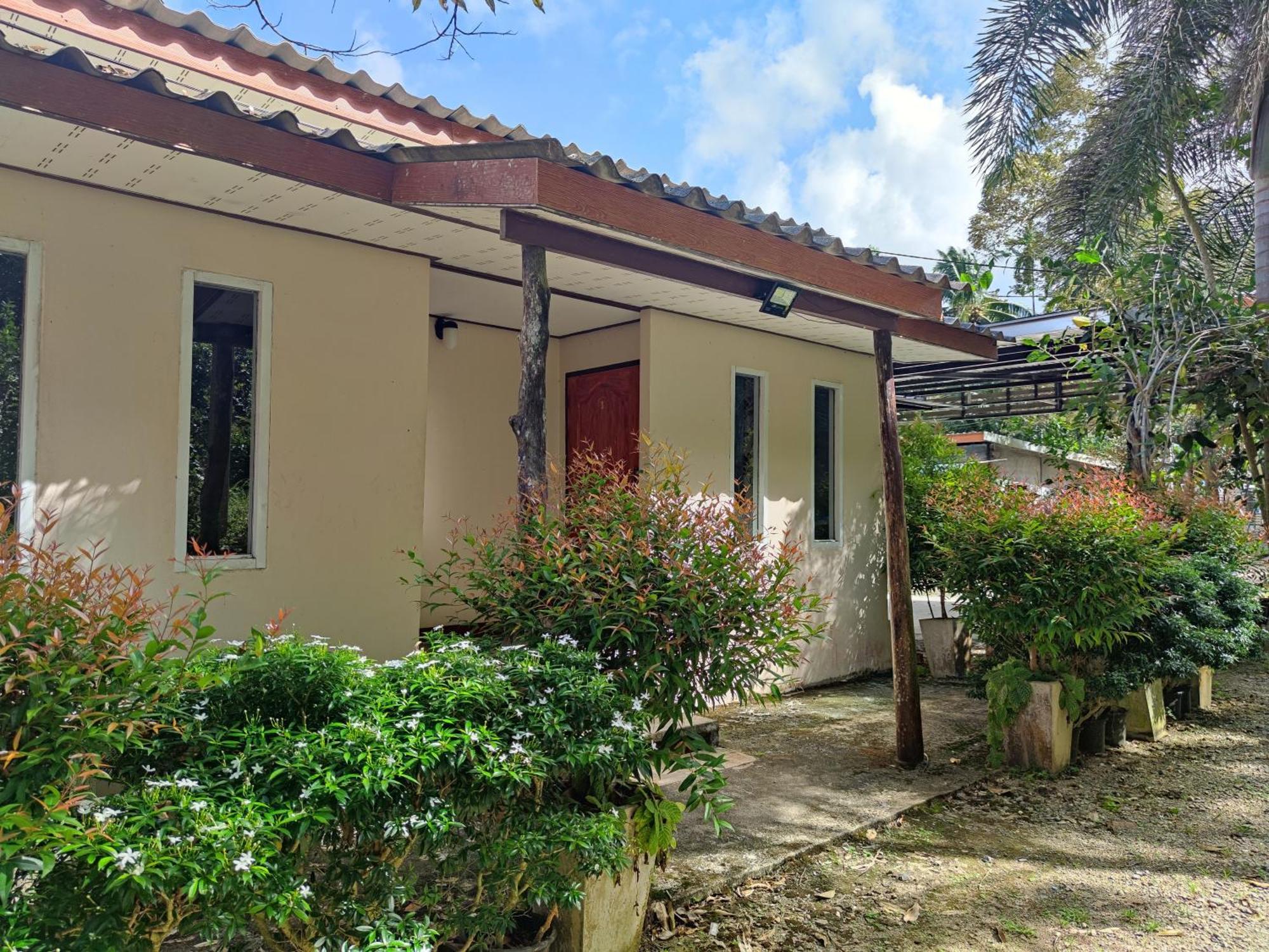 Baan Suan Tondin Hotel Satun Exterior foto